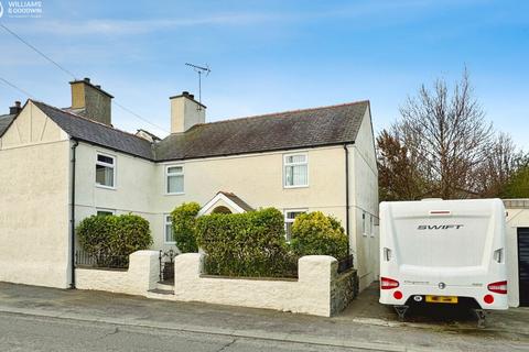 4 bedroom detached house for sale, Llanfachraeth, Llanfachraeth, LL65