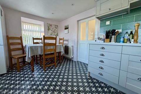 4 bedroom detached house for sale, Llanfachraeth, Llanfachraeth, LL65
