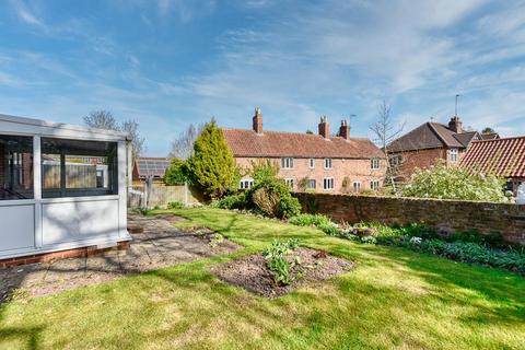 2 bedroom bungalow for sale, Elmsdale Gardens, Burton Joyce, Nottingham