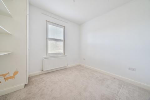 46 Chatham Road, Kingston Upon Thames, KT1 3AA