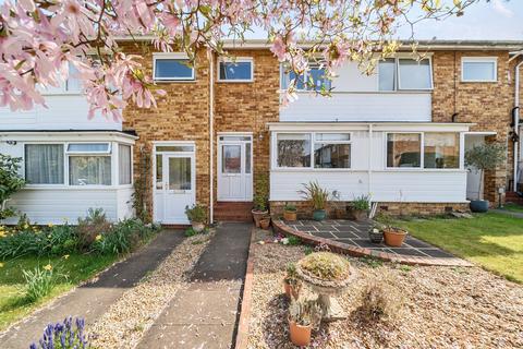 2 bedroom terraced house for sale, Bladon Close, Guildford, GU1