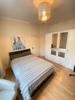 7 bedroom house share to rent, Fortnam Road, Upper Holloway