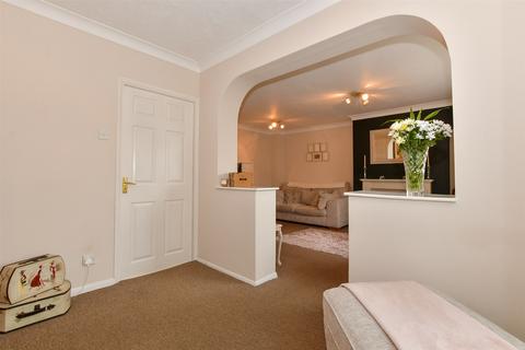 4 bedroom terraced house for sale, Wordsworth Way, Larkfield, Aylesford, Kent