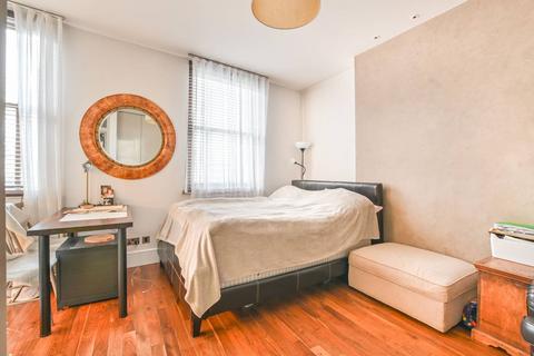 1 bedroom flat for sale, Ladbroke Grove, North Kensington, London, W10