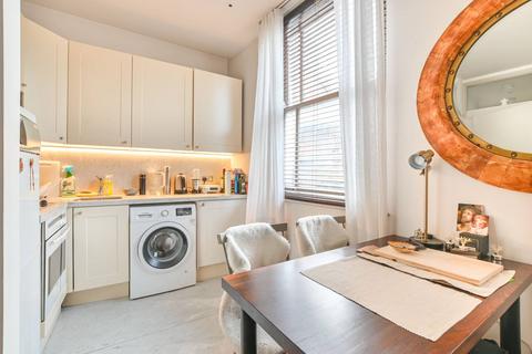 1 bedroom flat for sale, Ladbroke Grove, North Kensington, London, W10
