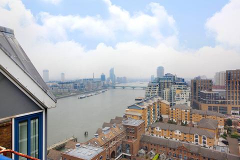 3 bedroom flat for sale, Trade Tower, Coral Row, London