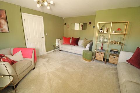2 Ferndown Close, Stanford-le-hope, SS17 0FW