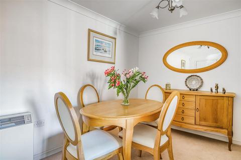 1 bedroom retirement property for sale, New Park Street, Devizes