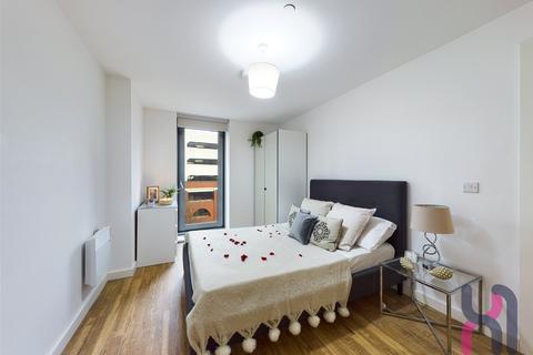 2 bedroom flat for sale, Media City, Michigan Point Tower A,, 9 Michigan Avenue,, Salford, Salford, M50