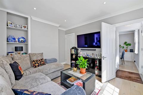 2 bedroom semi-detached house for sale, Russell Street, Windsor, Berkshire, SL4