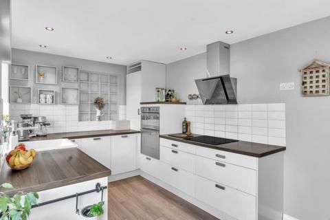 50 Chescombe Road, Yatton, Bristol, BS49 4EU