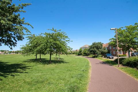3 bedroom link detached house for sale, Chetwode Avenue, Monkston, Milton Keynes