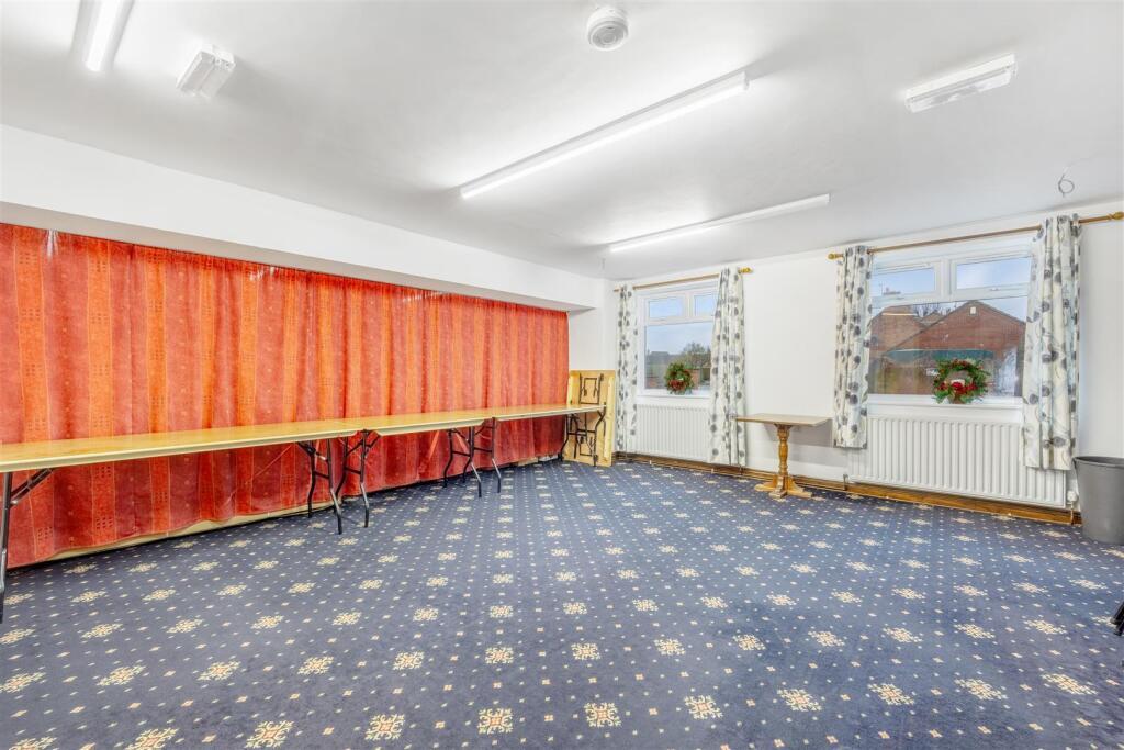 Main Pub Area 5 T202504101155.jpeg