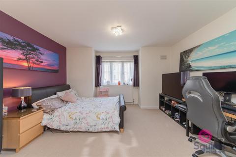 2 bedroom flat for sale, Long Lane, Finchley