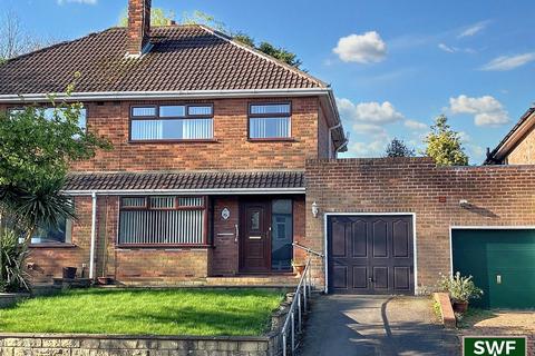 3 bedroom semi-detached house for sale, Wakeley Hill, Penn