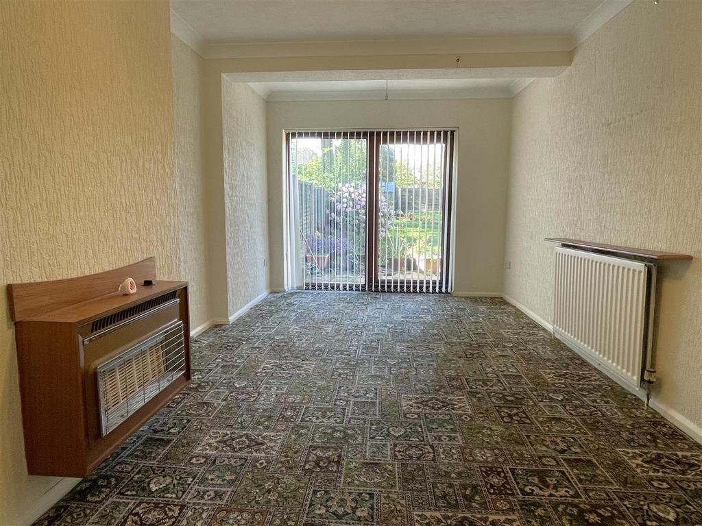 Lounge.JPG