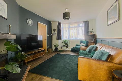3 bedroom semi-detached house for sale, The Ringway, Queniborough, Leicester