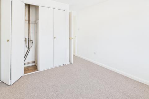 1 bedroom apartment to rent, St Bedes Gardens