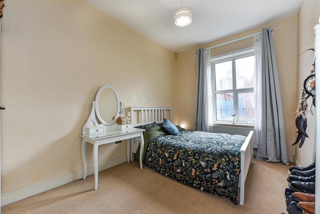 Master Bedroom with window View.jpg