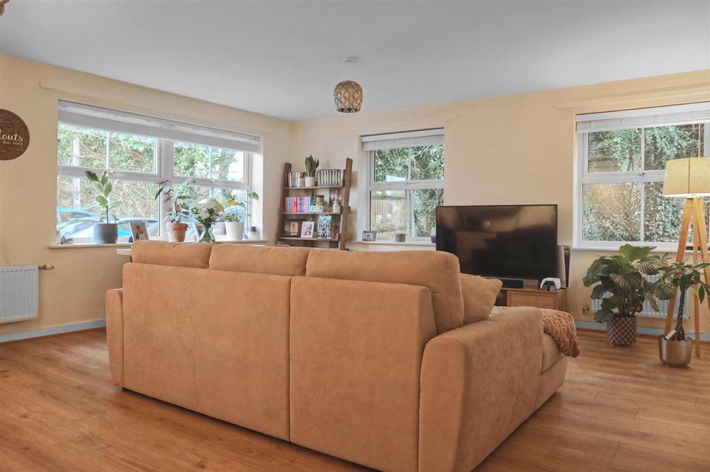 Lounge.jpg