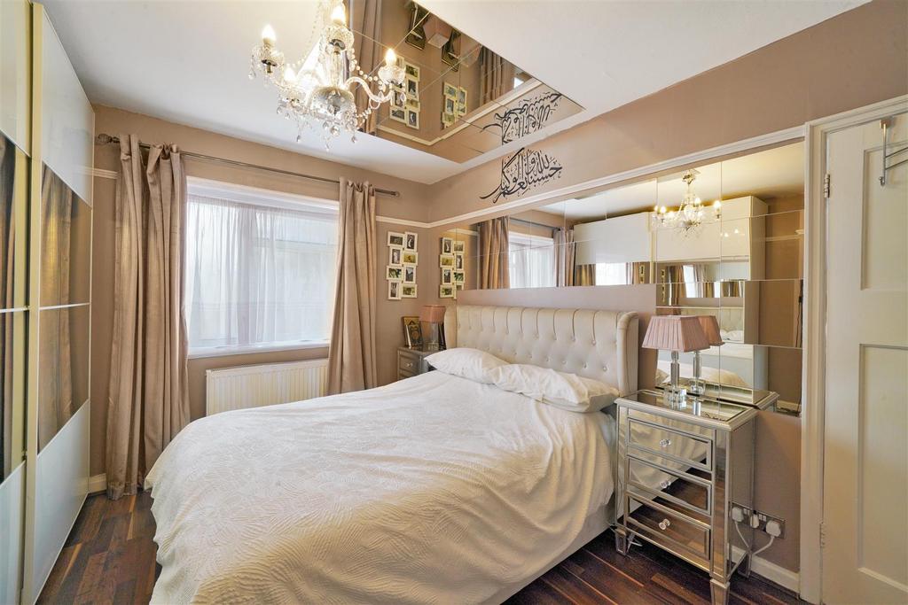 98 Orchard Gate - v LX8e BSd Eq OSTCWacxn F.jpg