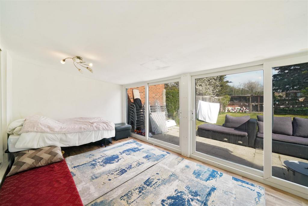 98 Orchard Gate - 1 YHu RB5 Cdhnh3hg3 Di U2.jpg