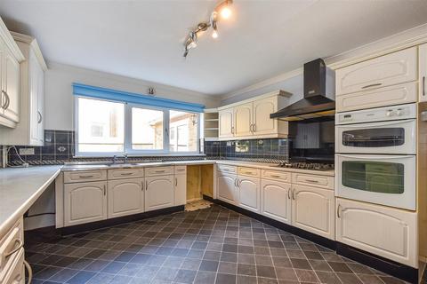 undefined, London Road, Andover