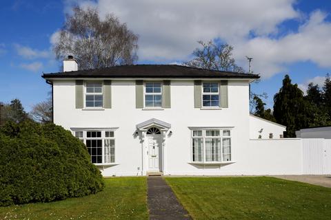 4 bedroom detached house for sale, Charlton Kings