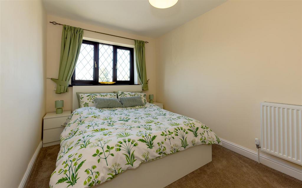 Bedroom 3.2 SAPL2312-CR3-20250409-Dx O Deep PRIME XD