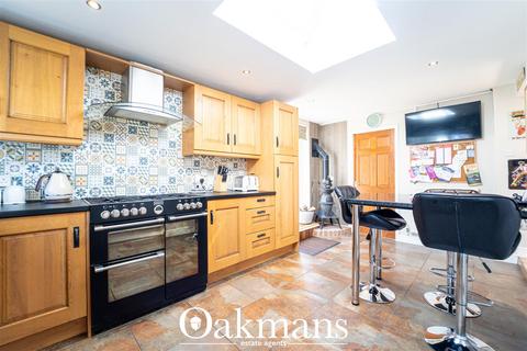 10 Bramcote Drive, Solihull, B91 2HT