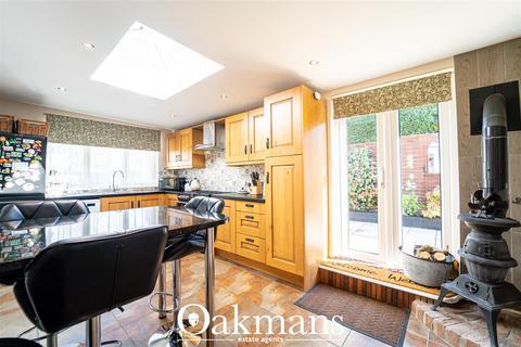 10 Bramcote Drive, Solihull, B91 2HT