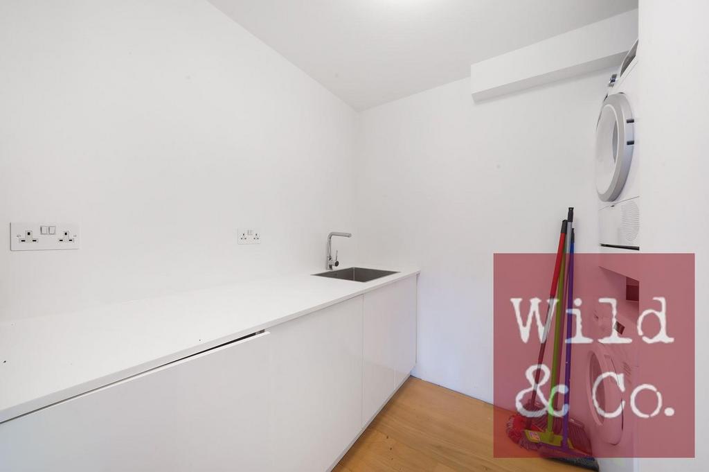 Haybridge House - VW9s2e VOb4c Ycf9 Q34 Wl.jpg