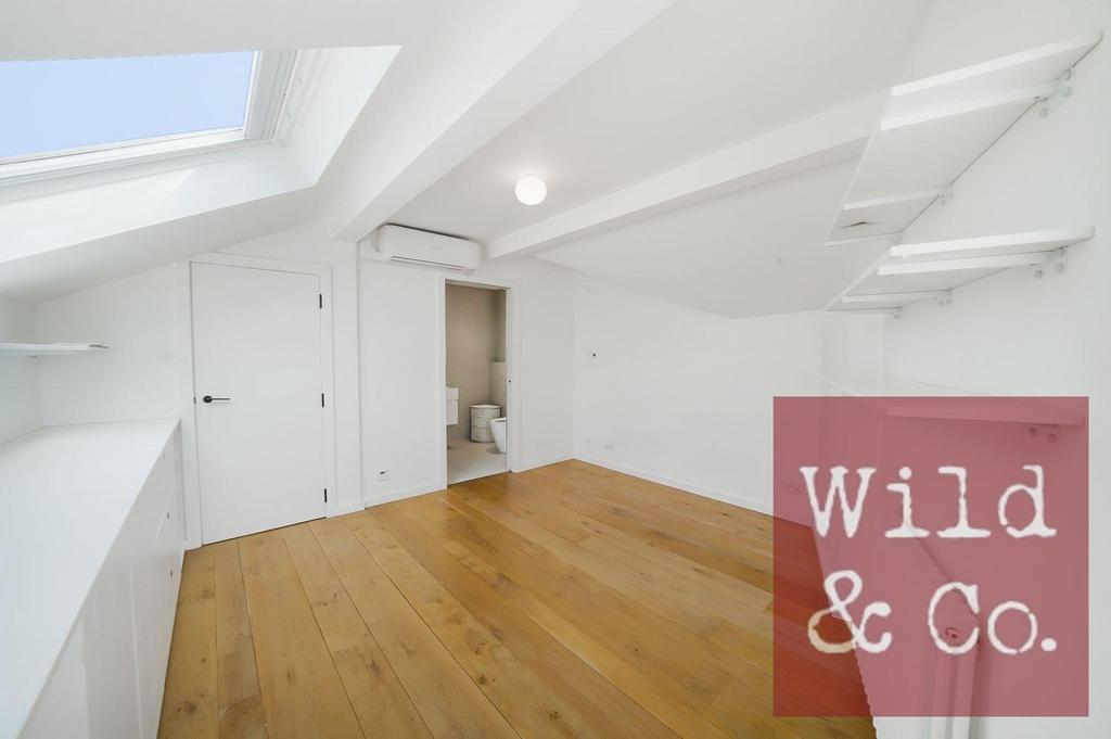Haybridge House - c7yfe6yn B0ek1 Ky1 Jufg.jpg