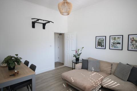 1 bedroom apartment for sale, 26 Rouge Bouillon, St Helier JE2