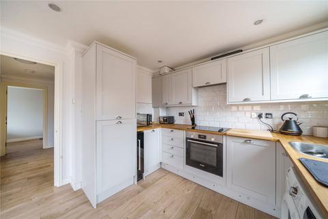 82 Fairway Drive, London, SE28 8QL