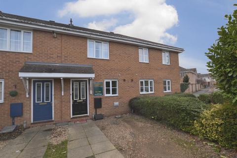 2 bedroom mews to rent, Merrivale Close, Kettering NN15
