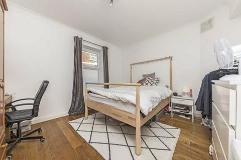 1 bedroom apartment to rent, Albert Street, London, NW1