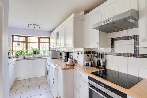 3 bedroom end of terrace house for sale, Derby Road, Borrowash DE72