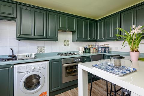 23 Ferniehill Square, Edinburgh, EH17 7AP