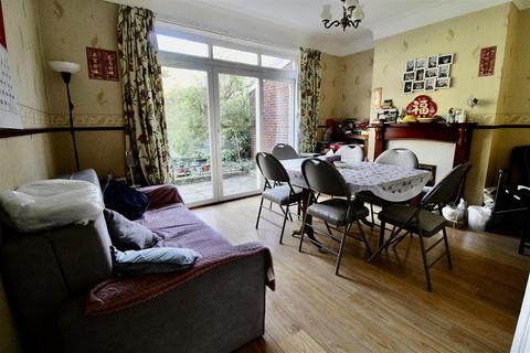 3 bedroom semi-detached house for sale, Eastbourne Avenue, Birmingham B34