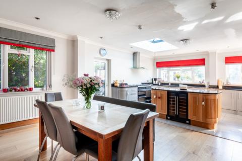 4 bedroom detached house for sale, Ashtead