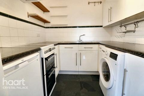 undefined, Orchard Grove, London