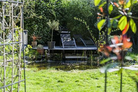 undefined, Ickford, Aylesbury, Buckinghamshire