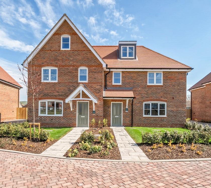 Plot 19 (RH)