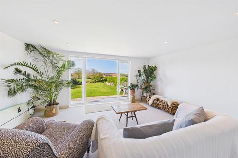 24 Crown Crescent, St Newlyn East, Newquay, TR8 5NQ