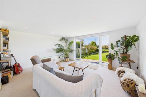 24 Crown Crescent, St Newlyn East, Newquay, TR8 5NQ