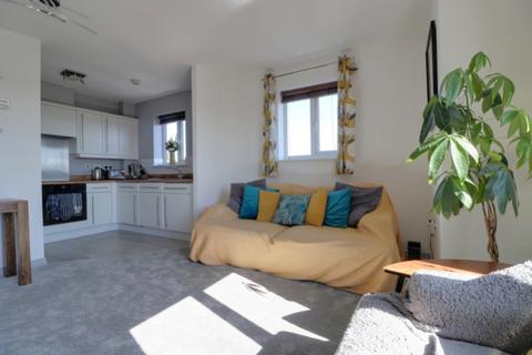 2 bedroom apartment for sale, Crown Apartments Newhall Park Drive, Bradford, West Yorkshire, BD5