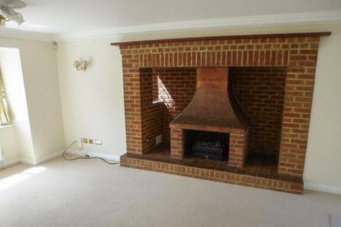 17 Bishops Drive, East Harnham, Salisbury, SP2 8NZ