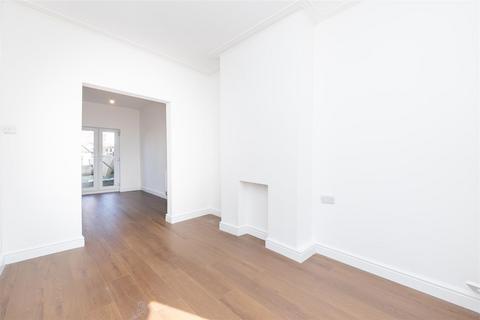 34 Coleridge Road, Bristol, BS5 6SR