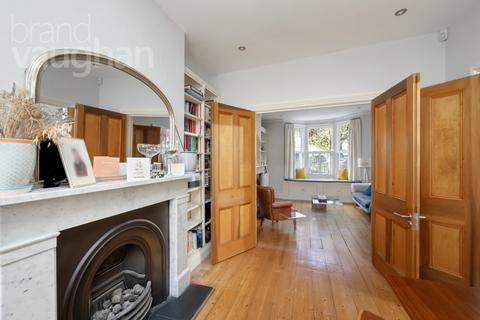 5 bedroom end of terrace house for sale, Pelham Square, Brighton, East Sussex, BN1